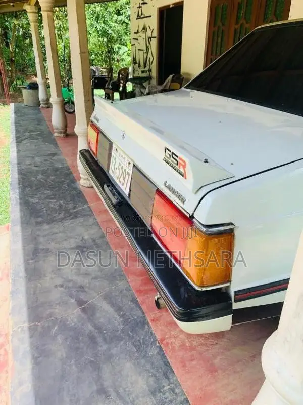 Mitsubishi Lancer Box 1985 Car (Used)
