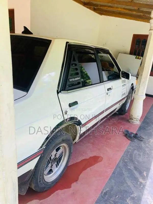 Mitsubishi Lancer Box 1985 Car (Used)