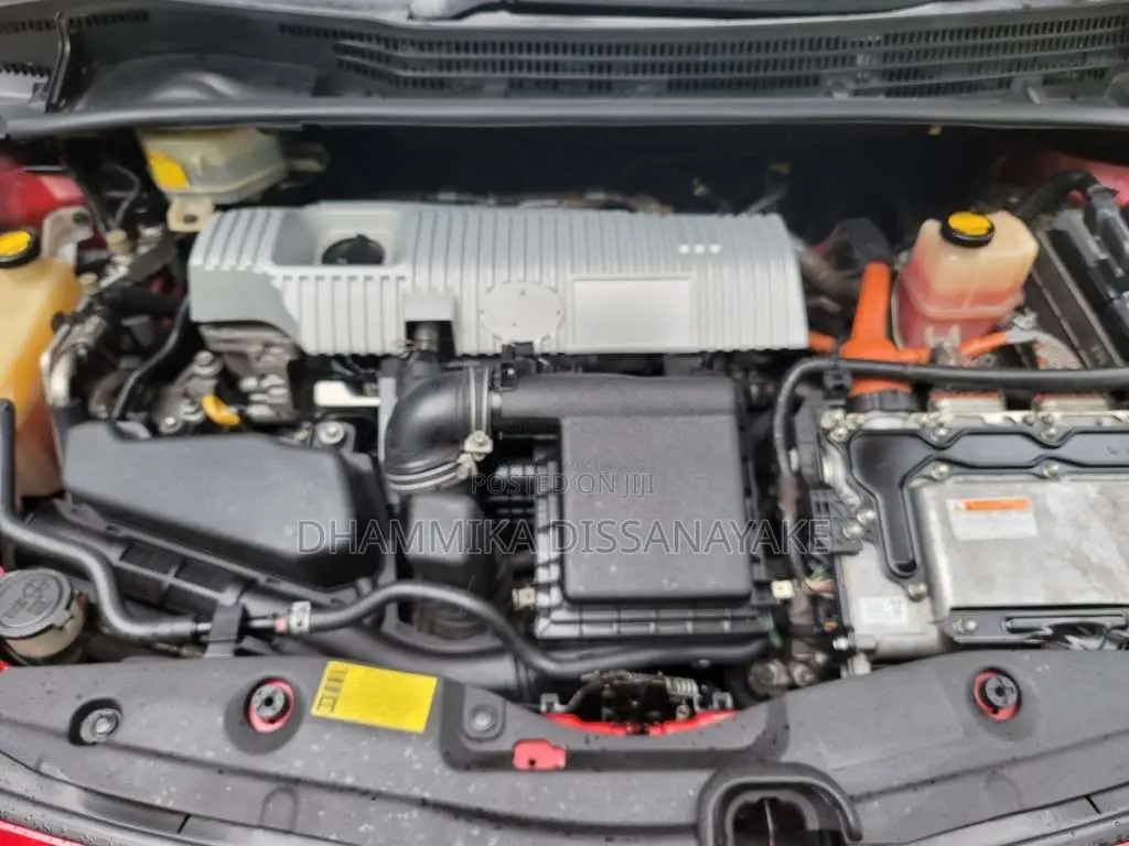 Toyota Prius 2012 Car (Used)
