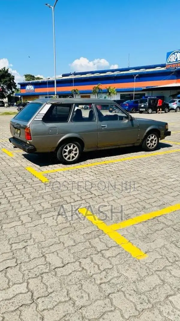 Toyota Corolla KE722 Wagon 1985 Car (Used)