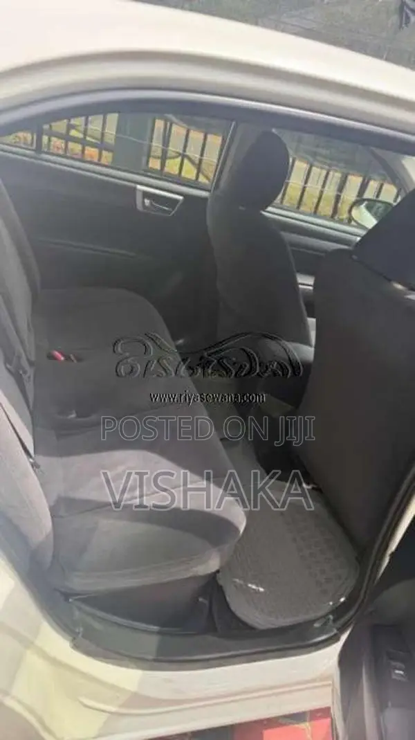 Toyota Axio G 2016 Car (Used)