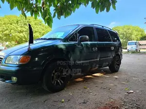 Hyundai Trajet GLS 2000 Car (Used)