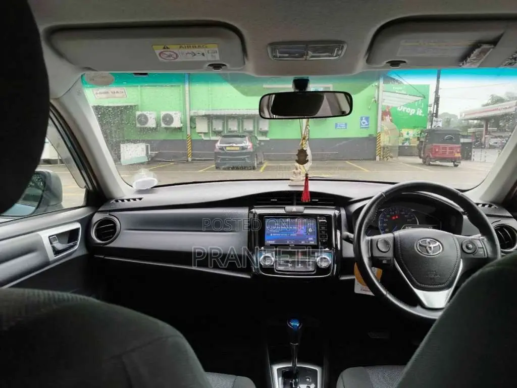 Toyota Axio 2014 Car (Used)