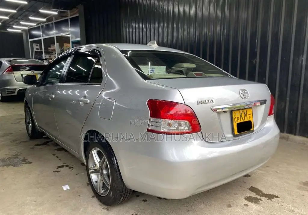 Toyota Belta G Grade 2007 Car (Used)