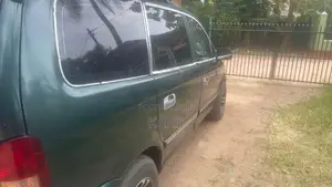 Hyundai Trajet GLS 2000 Car (Used)