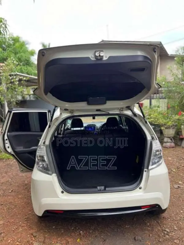 Honda Fit 2012 Car (Used)