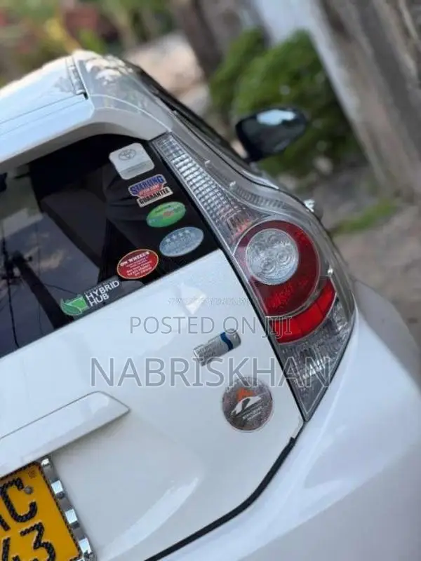 Toyota Aqua 2013 Car (Used)