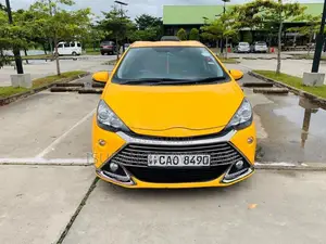 Toyota Aqua 2015 Car (Used)