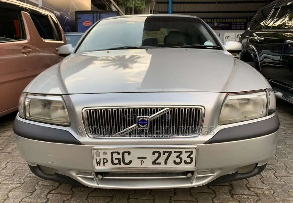 Volvo S80 2000 Car (Used)