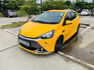 Toyota Aqua 2015 Car (Used)