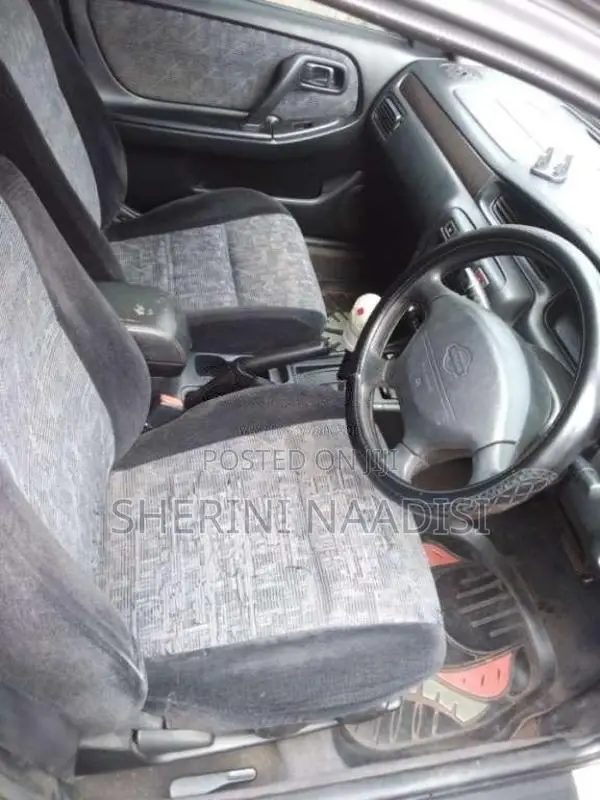 Nissan Bluebird 2002 Car (Used)