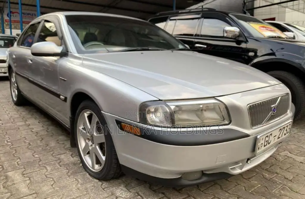 Volvo S80 2000 Car (Used)