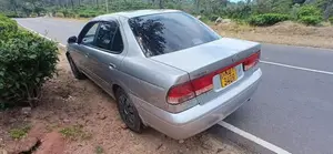 Nissan FB15 2005 Car (Used)