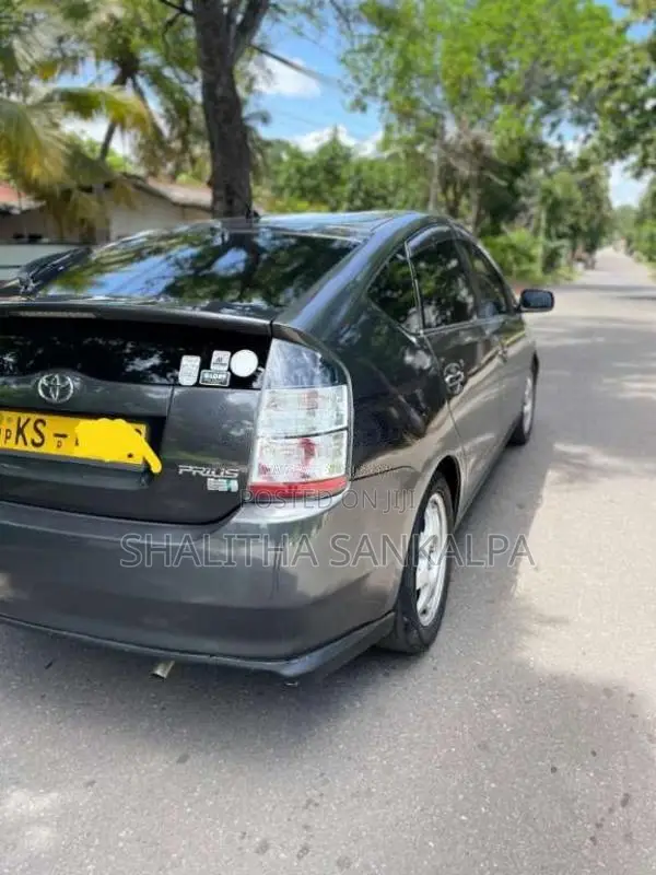 Toyota Prius 2008 Car (Used)