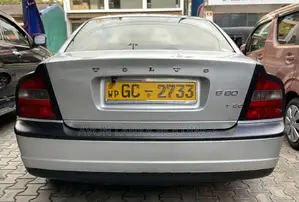 Volvo S80 2000 Car (Used)