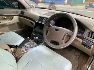 Volvo S80 2000 Car (Used)