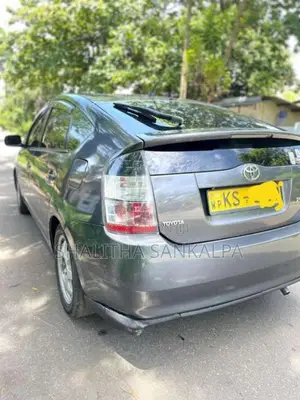 Toyota Prius 2008 Car (Used)