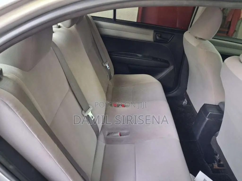 Toyota Axio 2013 Car (Used)