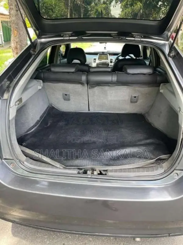 Toyota Prius 2008 Car (Used)