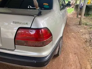 Toyota 110 1995 Car (Used)