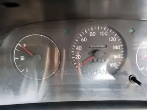 Toyota Elephant Back 2000 Car (Used)