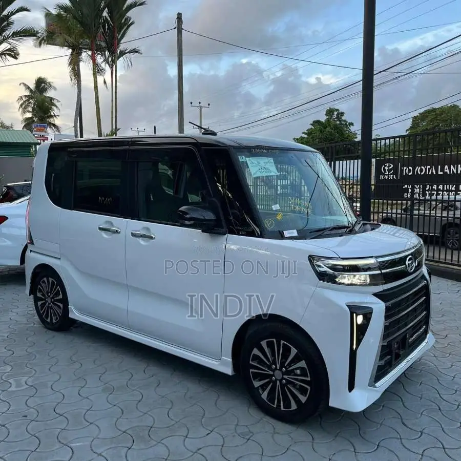 Daihatsu Tanto Custom RS 2025 Car Unregistered (Recondition)