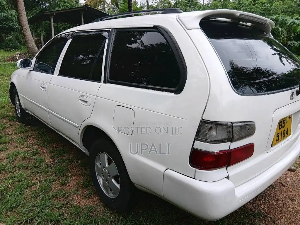Toyota Corolla CE106 1996 Car (Used)