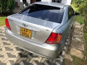 Toyota Axio 2007 Car (Used)