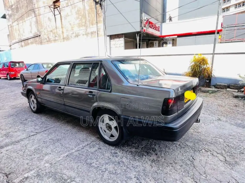 Volvo 940GL 1995 Car (Used)
