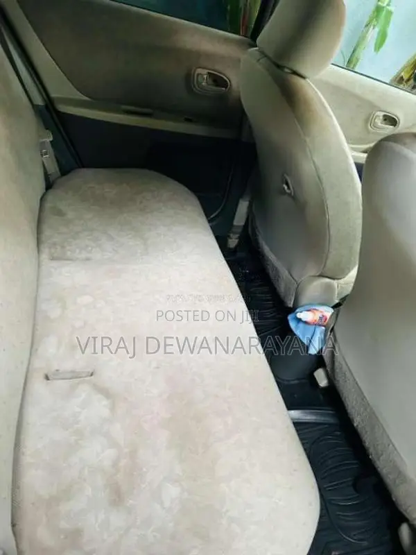 Toyota Vitz 2007 Car (Used)