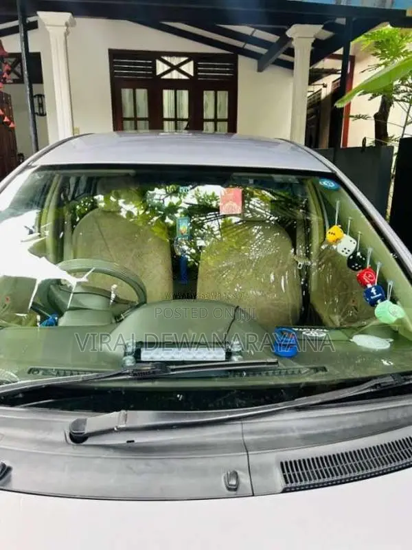 Toyota Vitz 2007 Car (Used)