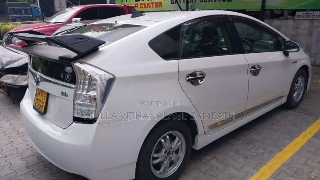 Toyota Prius 3rd 2009 Car (Used)