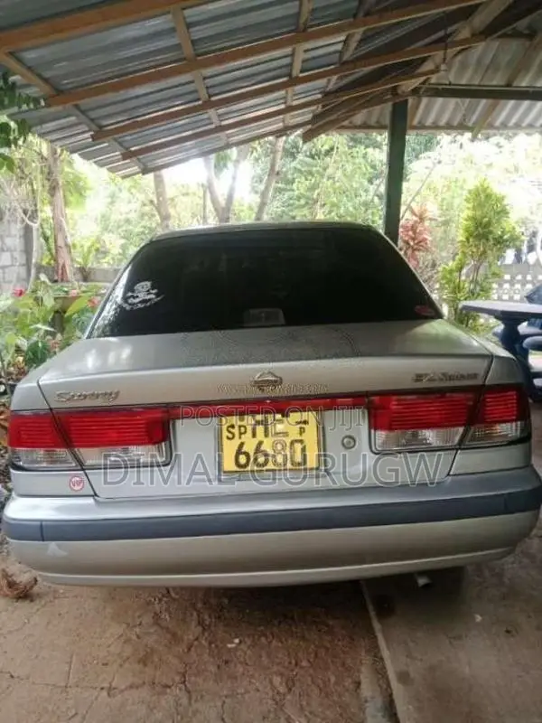 Nissan Sunny 2000 Car (Used)