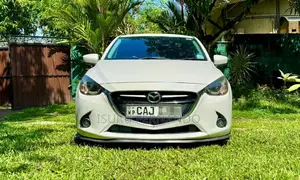 Mazda 2 2015 Car (Used)