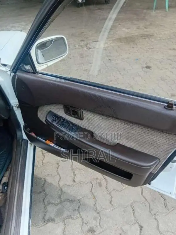 Toyota Carina 1992 Car (Used)