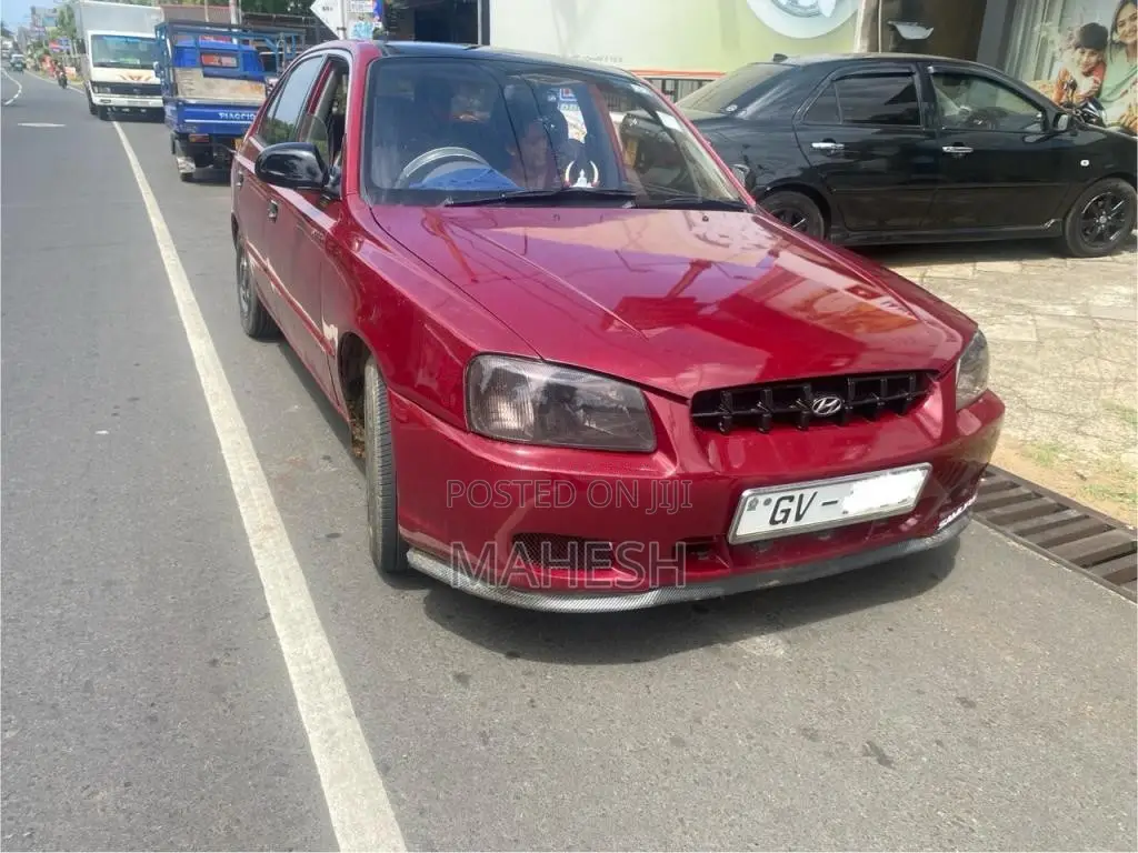 Hyundai Accent 2000 Car (Used)