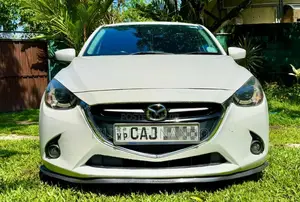 Mazda 2 2015 Car (Used)