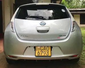 Nissan Leaf 2012 Car (Used)