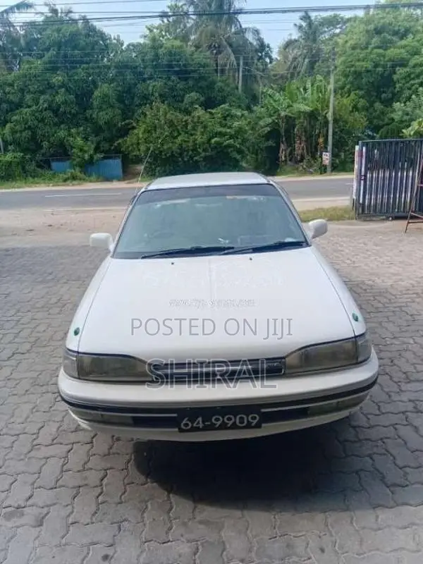 Toyota Carina 1992 Car (Used)