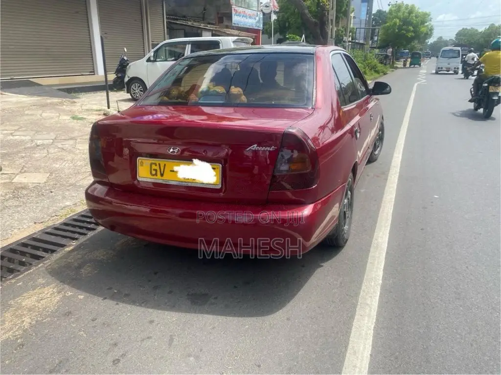 Hyundai Accent 2000 Car (Used)