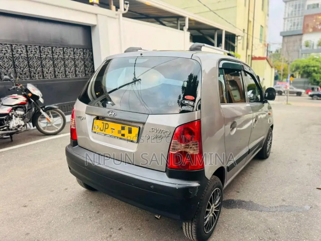 Hyundai Santro 2004 Car (Used)