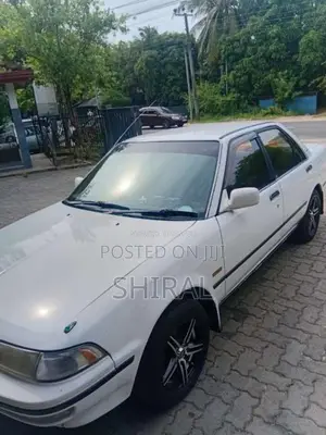 Toyota Carina 1992 Car (Used)