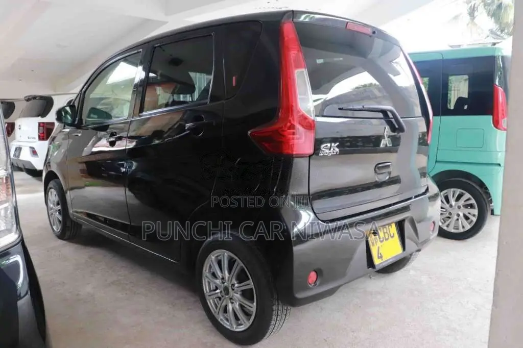 Mitsubishi EK Wagon 2018 Car (Used)