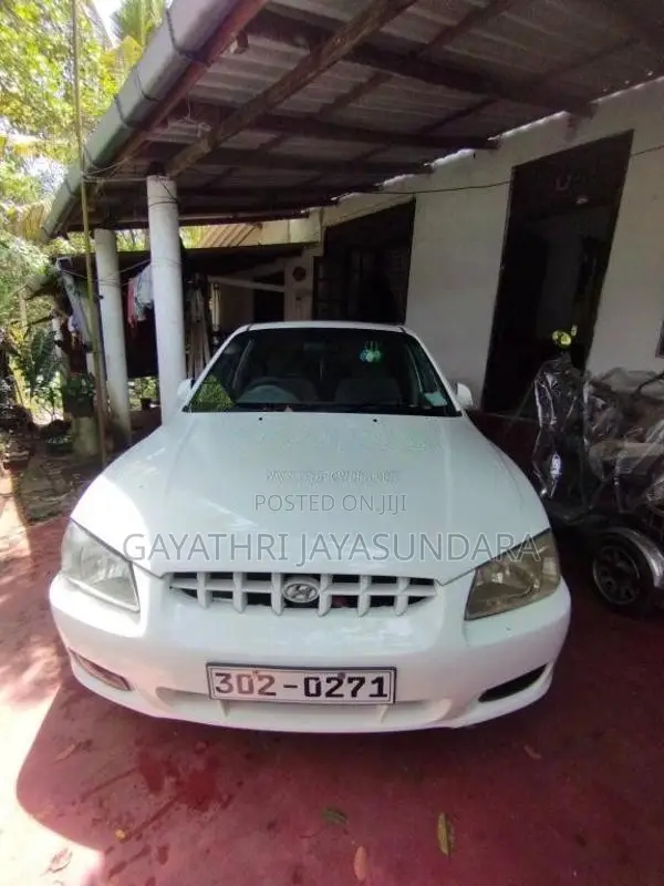 Hyundai Accent 2000 Car (Used)