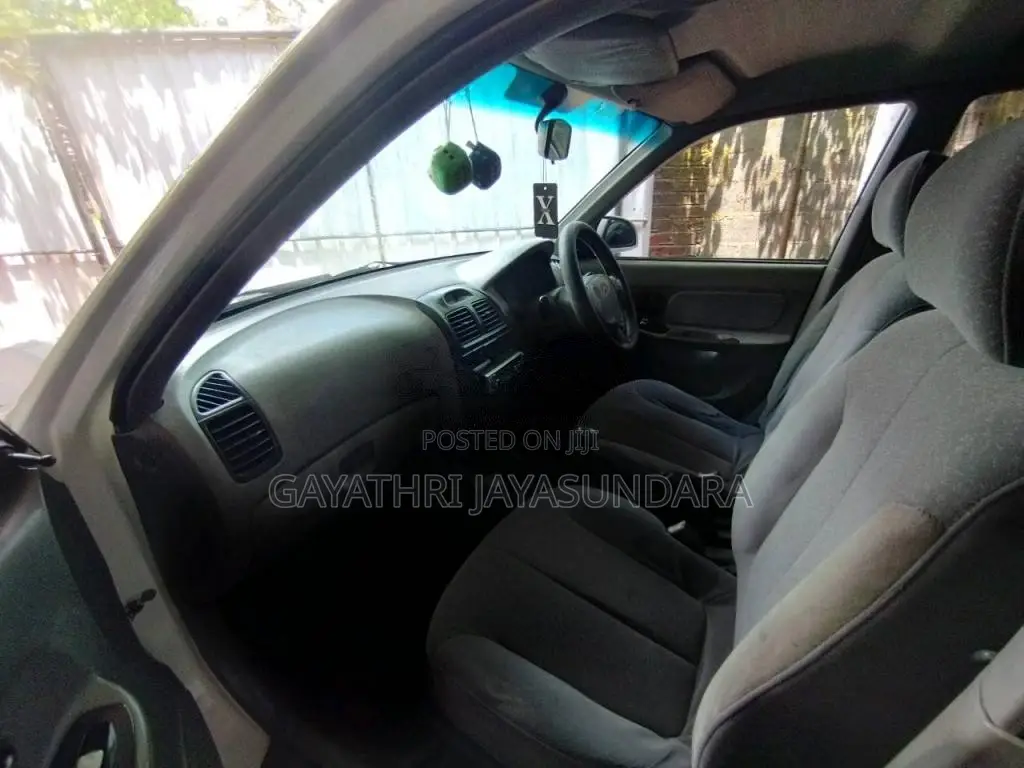 Hyundai Accent 2000 Car (Used)