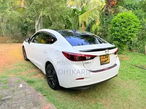Mazda Axela Skyactiv 2017 Car (Used)