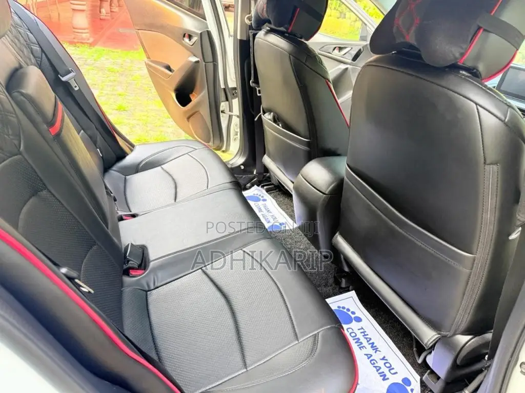 Mazda Axela Skyactiv 2017 Car (Used)