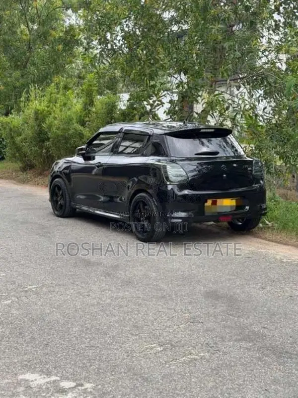 Suzuki Swift 2017 Car (Used)