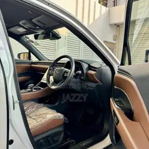 Lexus LBX Relax 2024 Car Unregistered (Recondition)