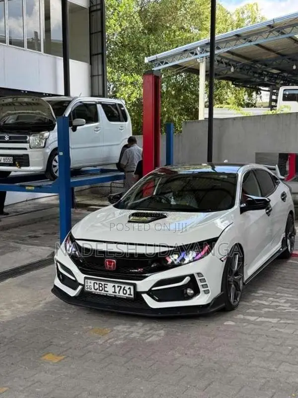 Honda Civic 2018 Car (Used)